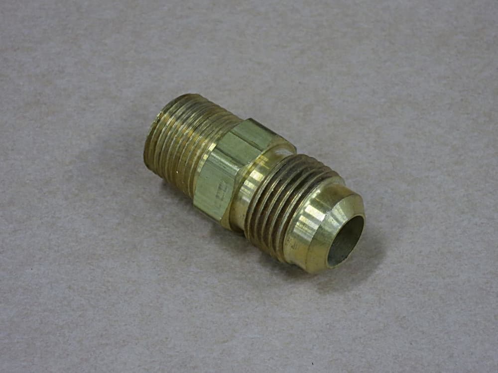 Bränsleslanganslutning