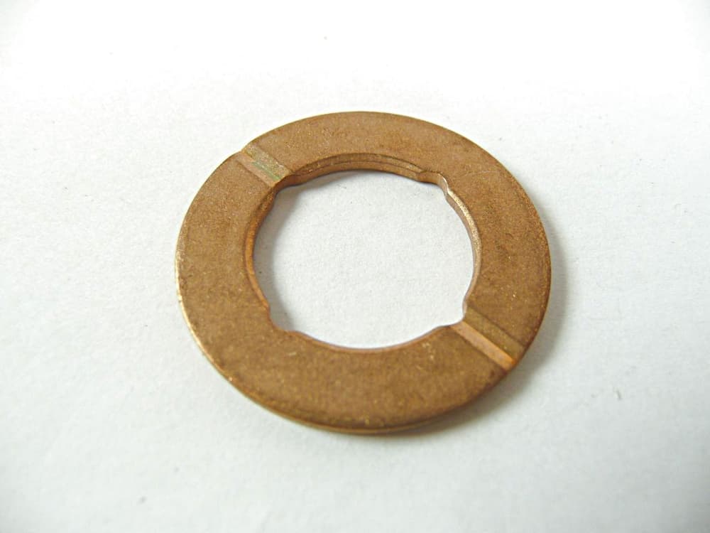 Axialbricka utgående axel