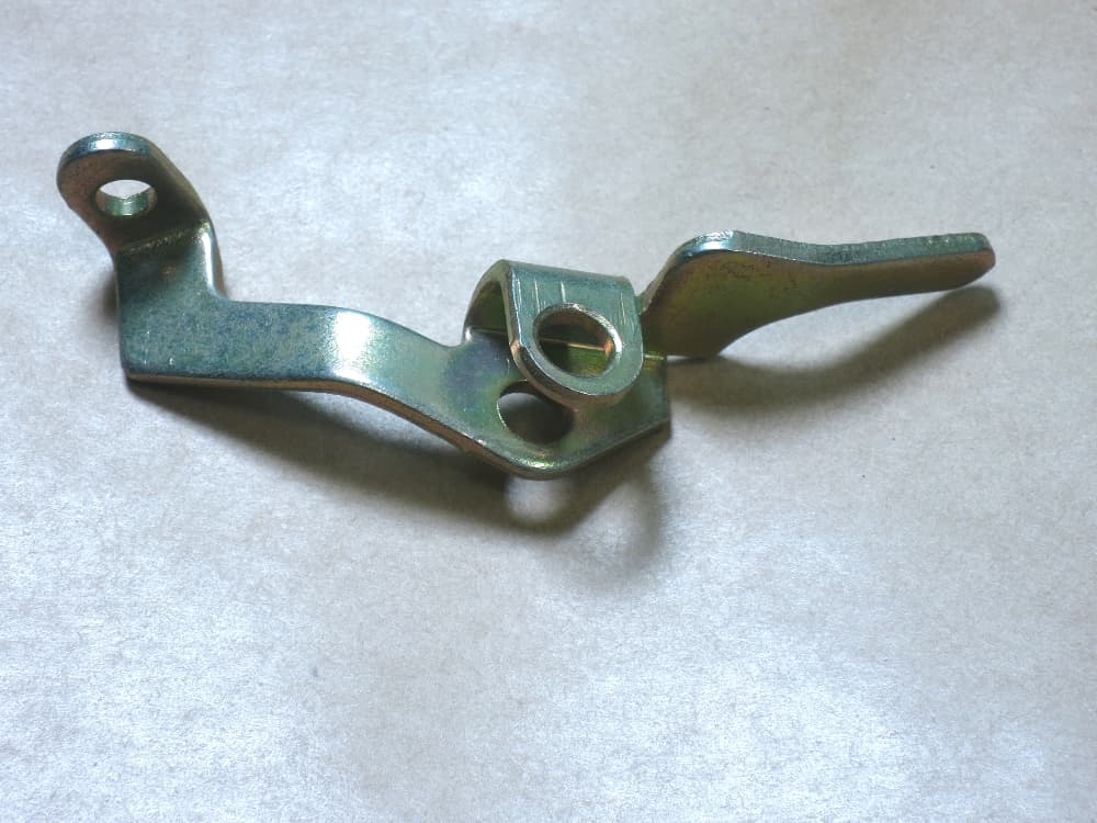 Arm accelerationspump