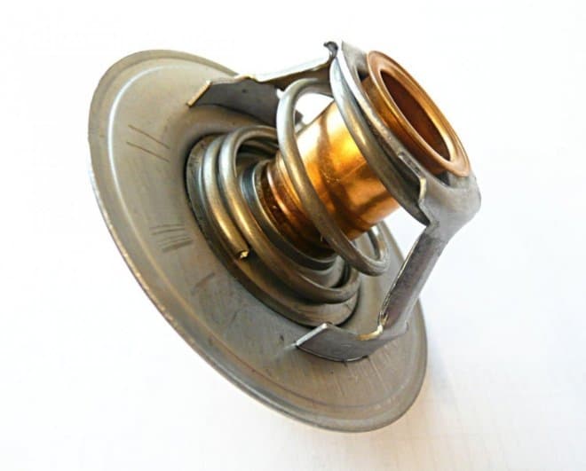 Termostat kylvätska