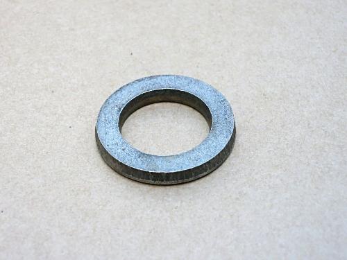 Bricka cylinderhuvudsbult