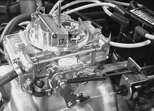 Fäste gas- och kickdownvajer