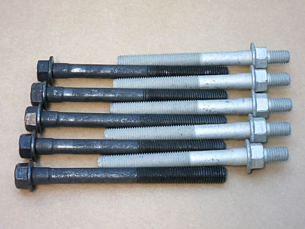 Topplocksbult sats-3