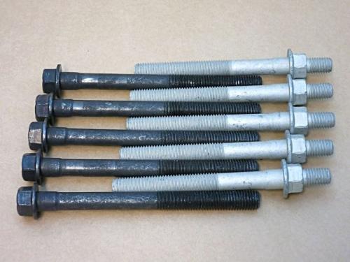 Bultsats cylinderhuvud